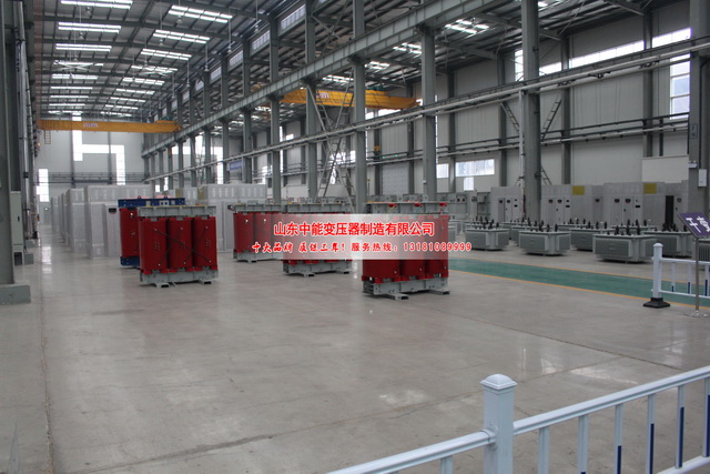 成都2500KVA干式变压器